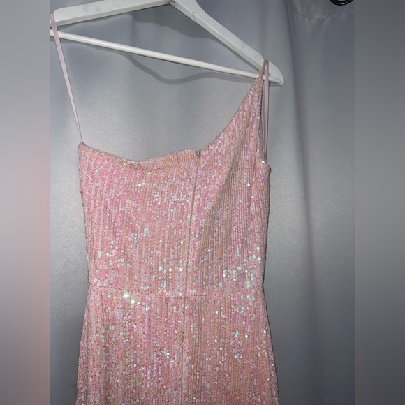 Sparkly pink Maxi dress worn only once - Picture 3 of 11